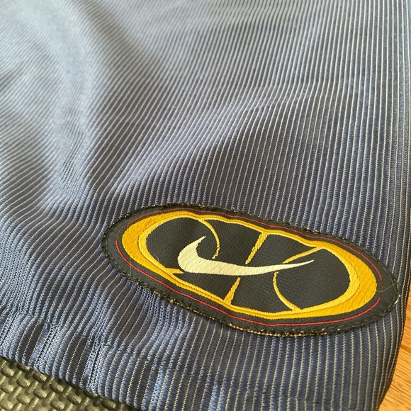 XL reversible nike vintage basketball shorts - Picture 2 of 6